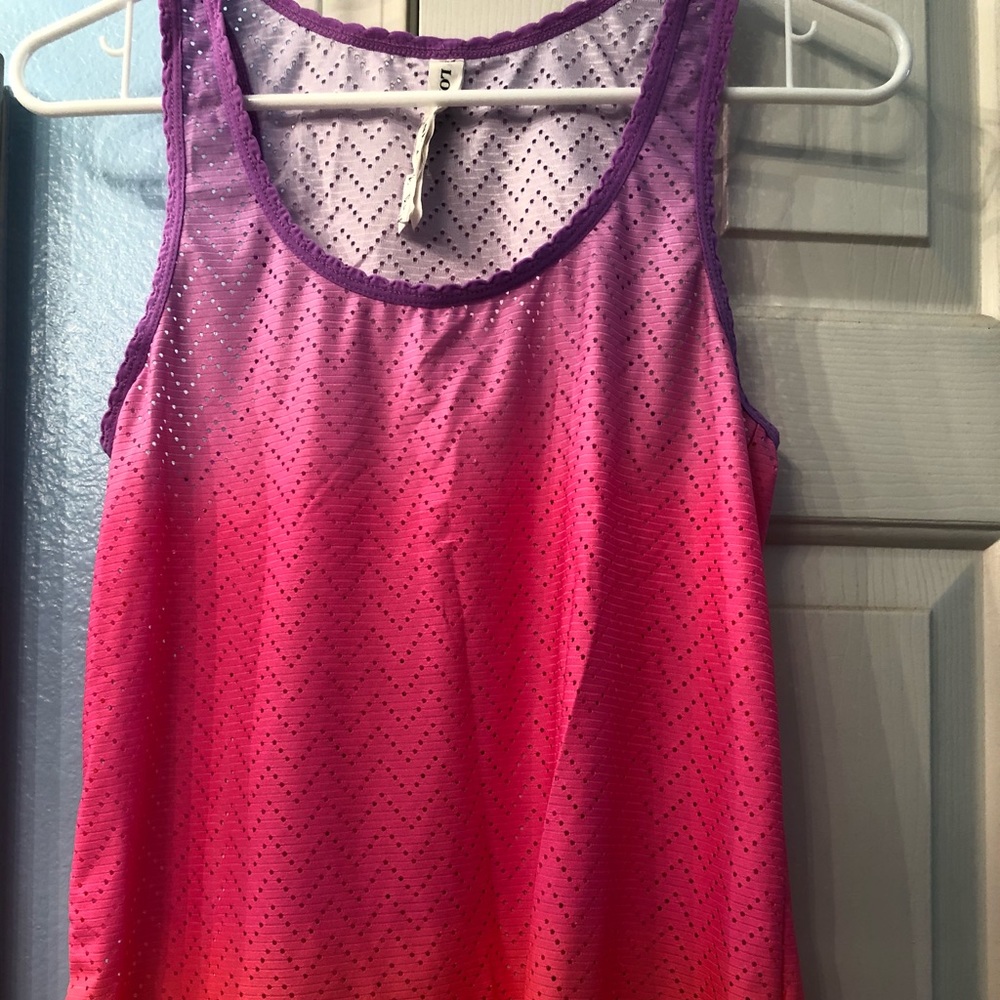 Lorna Jane mesh pastel colors tank